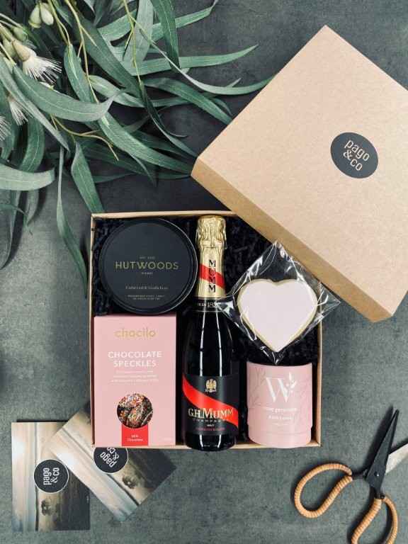pago-heart_to_heart-gift_box1 pago-heart_to_heart-gift_box1