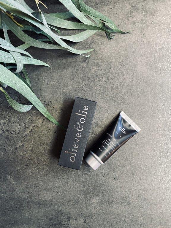 pago-olieve-and-olie-hand_cream_bergamot_clary_sage_and_geranium-80ml-1