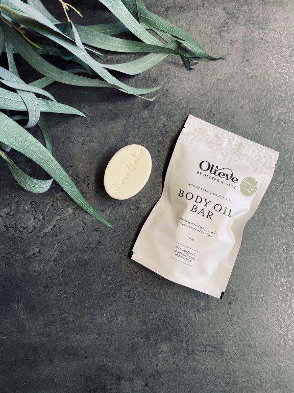 pago-olieve-and-olie-body_oil_bar_clementine_ylang_ylang_and_nutmeg-70g-1 pago-olieve-and-olie-body_oil_bar_clementine_ylang_ylang_and_nutmeg-70g-1