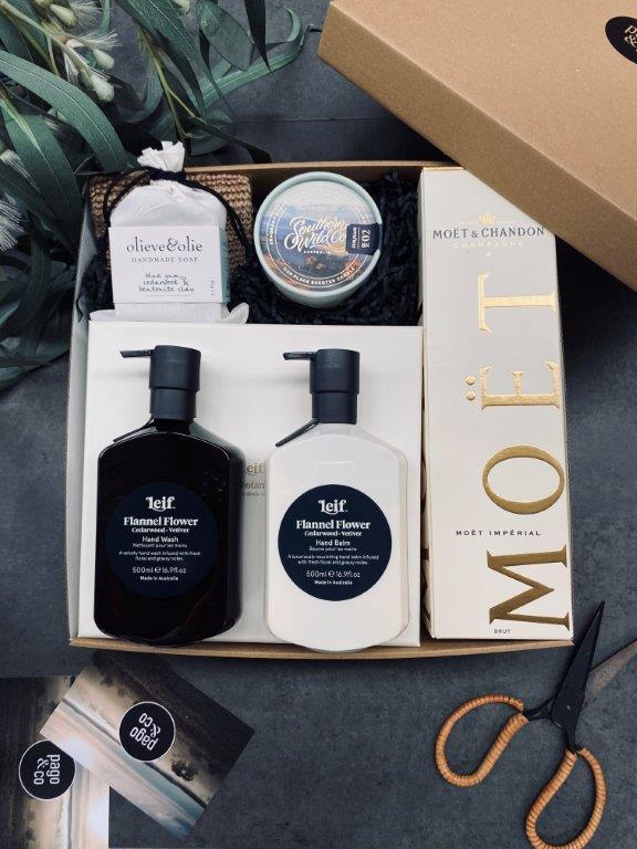pago-golden_glow-gift_box1 pago-golden_glow-gift_box1