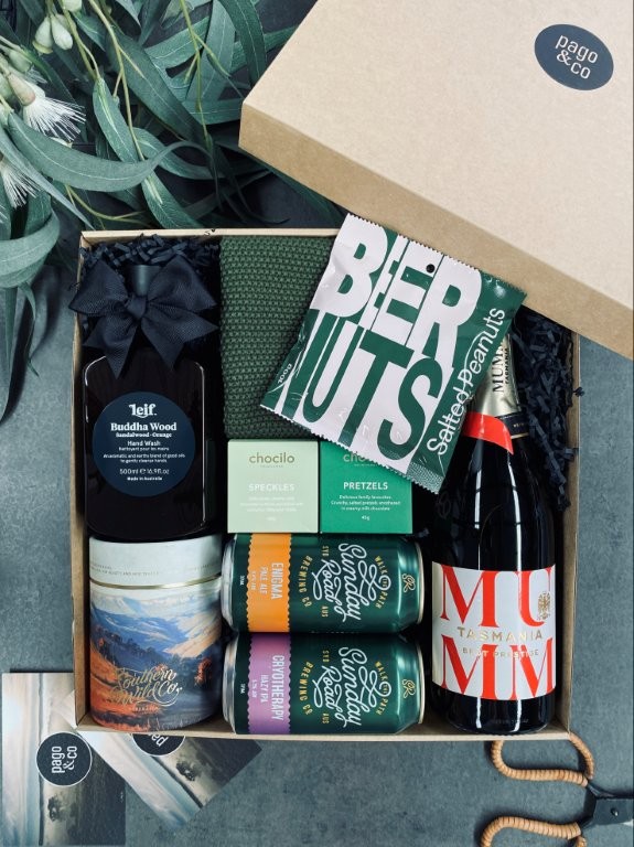 pago-celebrate_them-gift_box pago-celebrate_them-gift_box
