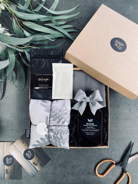 pago-neutral_calm-gift_box pago-neutral_calm-gift_box