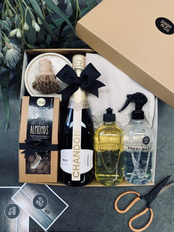 pago-welcome_home-gift_box1 pago-welcome_home-gift_box1