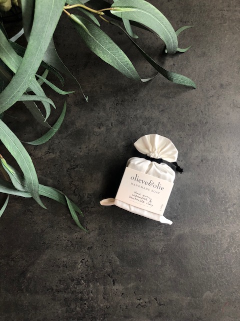 pago-olieve-and-olie-soap_blue_gum_cedarwood_and_bentonite_clay-3x80g