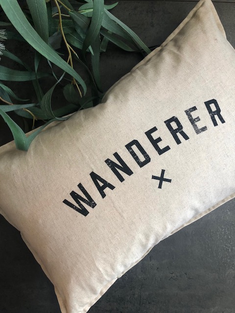 pago-pony-rider-wanderer_cushion-blacksand1 pago-pony-rider-wanderer_cushion-blacksand1