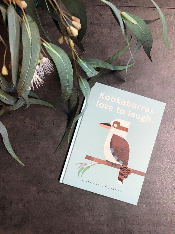 pago-kookaburras_love_to_laugh_by_laura_and_philip_bunting pago-kookaburras_love_to_laugh_by_laura_and_philip_bunting