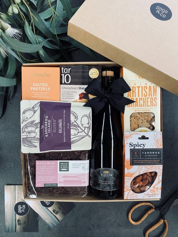 pago-pop_the_bubbles-gift_box pago-pop_the_bubbles-gift_box