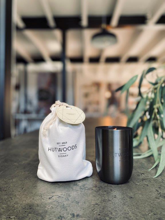 pago-hutwoods-x-pago-and-co-candle-limited_edition_christmas_fragrance_frankincense_and_myrrh-350g pago-hutwoods-x-pago-and-co-candle-limited_edition_christmas_fragrance_frankincense_and_myrrh-350g