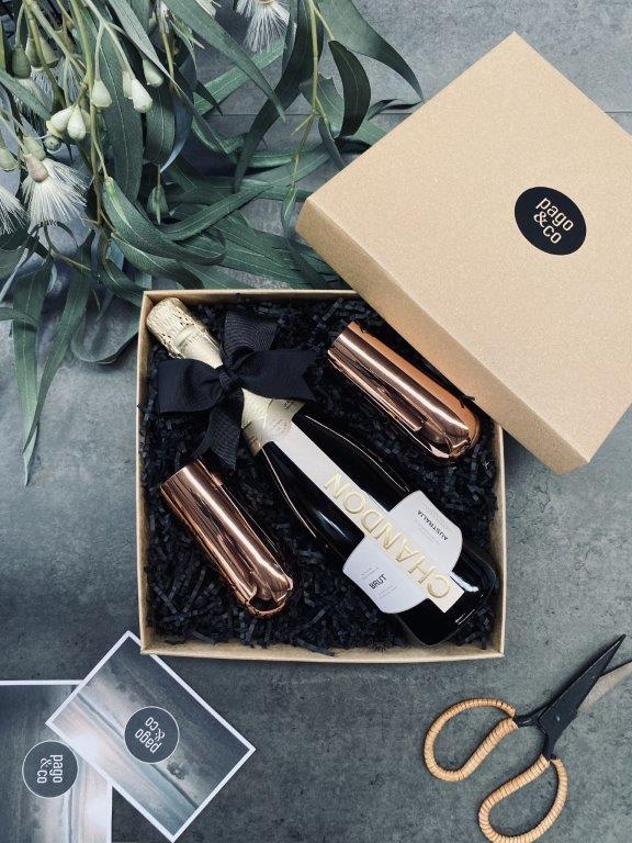pago-the_show_stopper-gift_box pago-the_show_stopper-gift_box