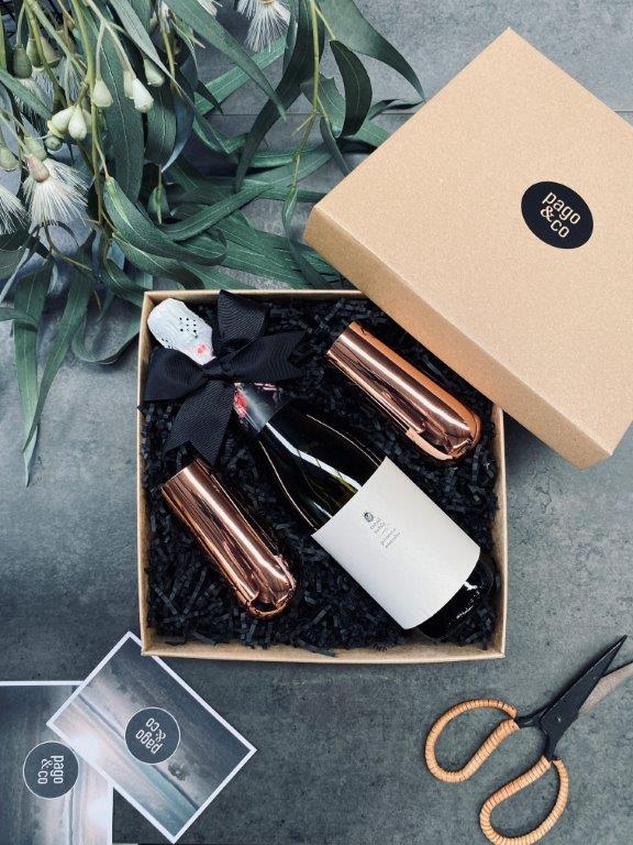 pago-the_show_stopper_prosecco-gift_box pago-the_show_stopper_prosecco-gift_box