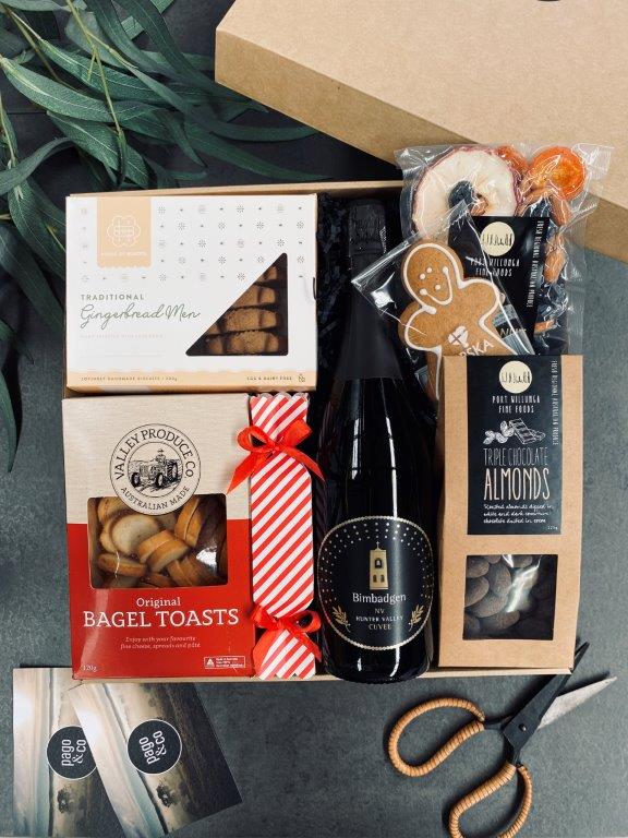 pago-claus_for_celebration-gift_box pago-claus_for_celebration-gift_box