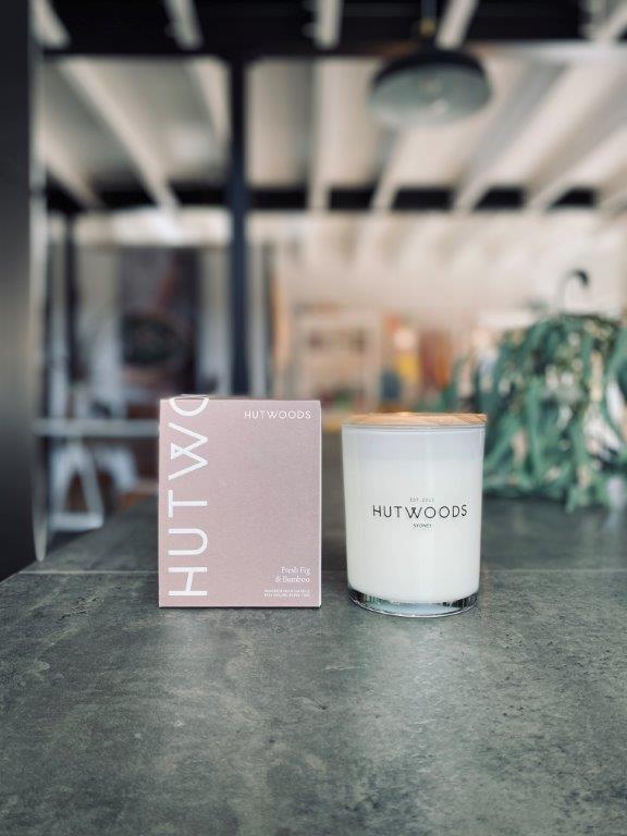 pago-hutwoods–wood_wick_candle_fresh_fig_and_bamboo-500g pago-hutwoods–wood_wick_candle_fresh_fig_and_bamboo-500g