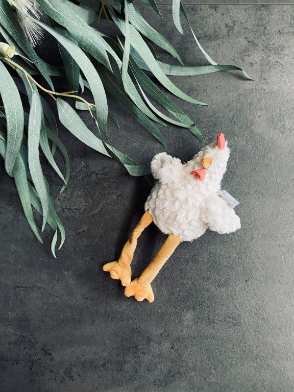 pago-nana-huchy-baby_rattle_charlie_chicken