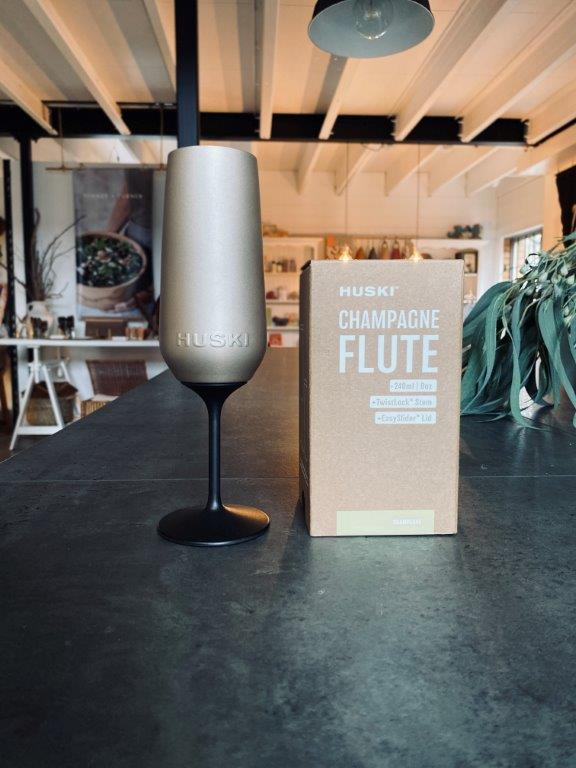 pago-huski-champagne_flute_champagne pago-huski-champagne_flute_champagne