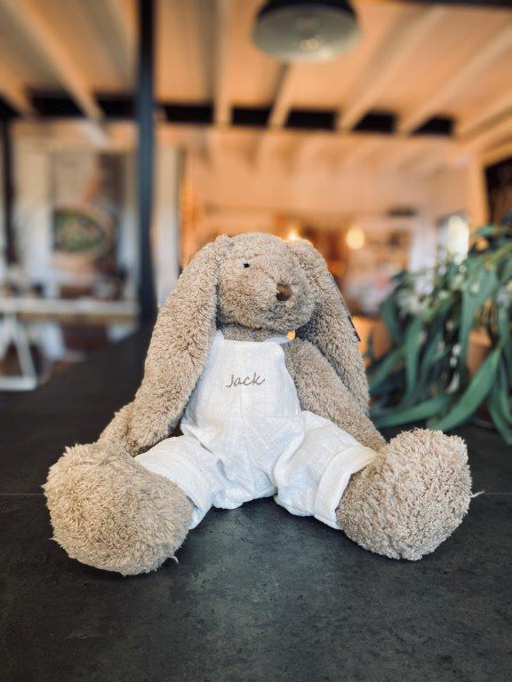 pago-nana-huchy-mr_honey_bunny_white pago-nana-huchy-mr_honey_bunny_white