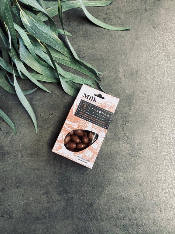 pago-taronga-almonds-almonds_milk_chocolate_100g pago-taronga-almonds-almonds_milk_chocolate_100g