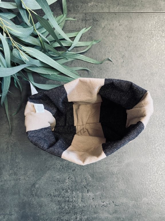 Saardé - Journey Makeup Canvas Bag, Olive - Image 3
