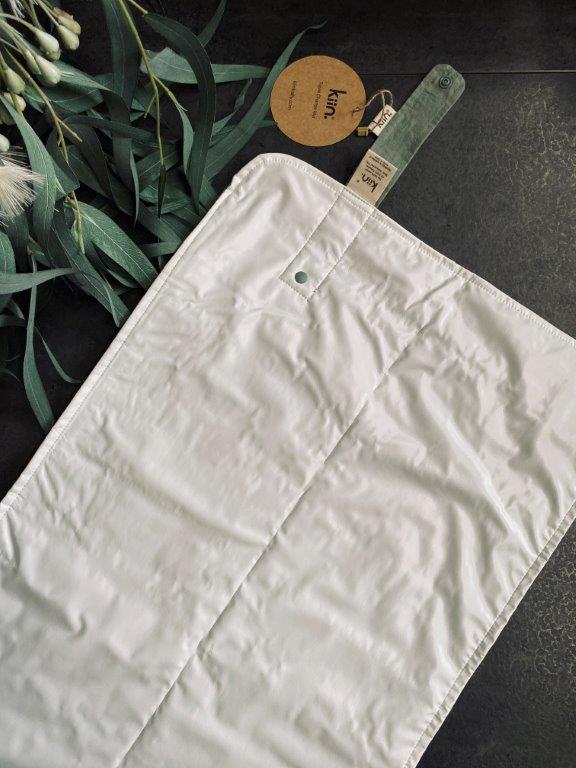 Kiin - Travel Change Mat, Eucalyptus - Image 3