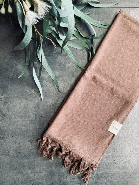 pago-saarde-vintage_hand_towel-chocolate pago-saarde-vintage_hand_towel-chocolate