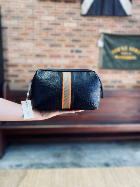 pago-louenhide-gilbert_mens_toiletry_bag_black pago-louenhide-gilbert_mens_toiletry_bag_black