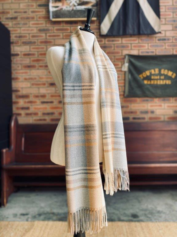 pago-louenhide-chester_scarf_honey pago-louenhide-chester_scarf_honey